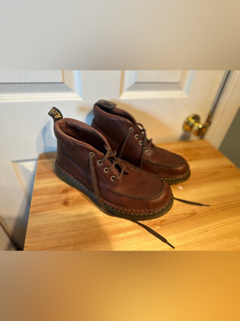 Dr. Martens Men's Brown Leather Chukka Boots